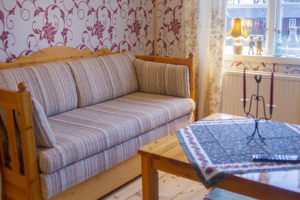 Hallebergs Bed&Breakfast Скара Экстерьер фото