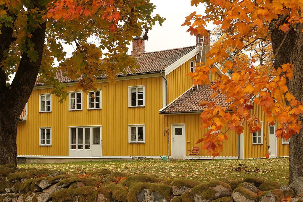 Hallebergs Bed&Breakfast Скара Экстерьер фото