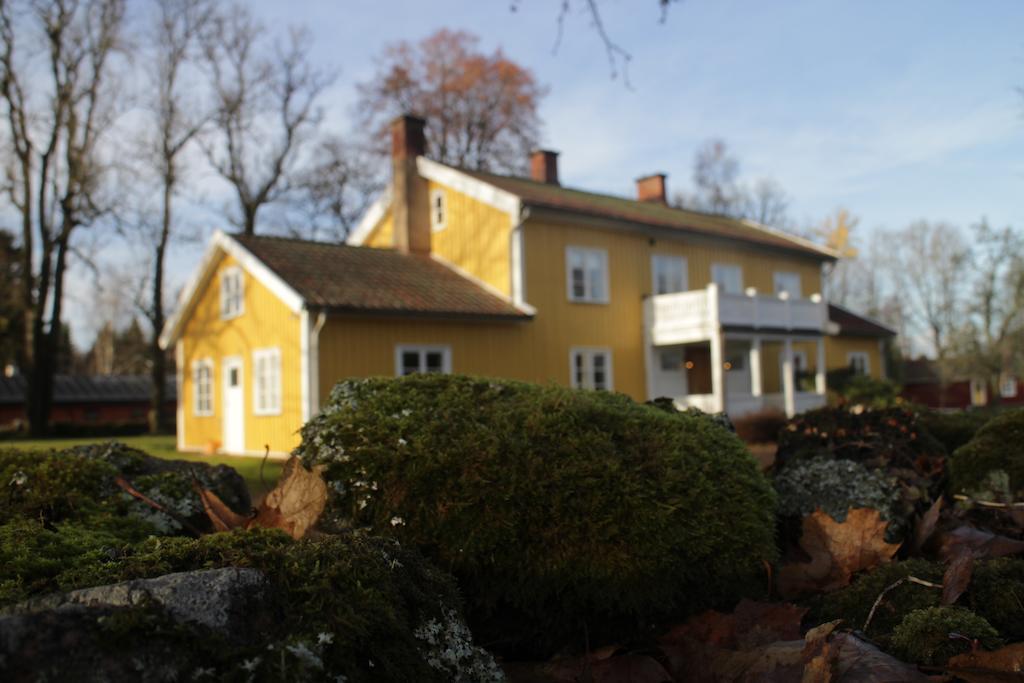 Hallebergs Bed&Breakfast Скара Экстерьер фото